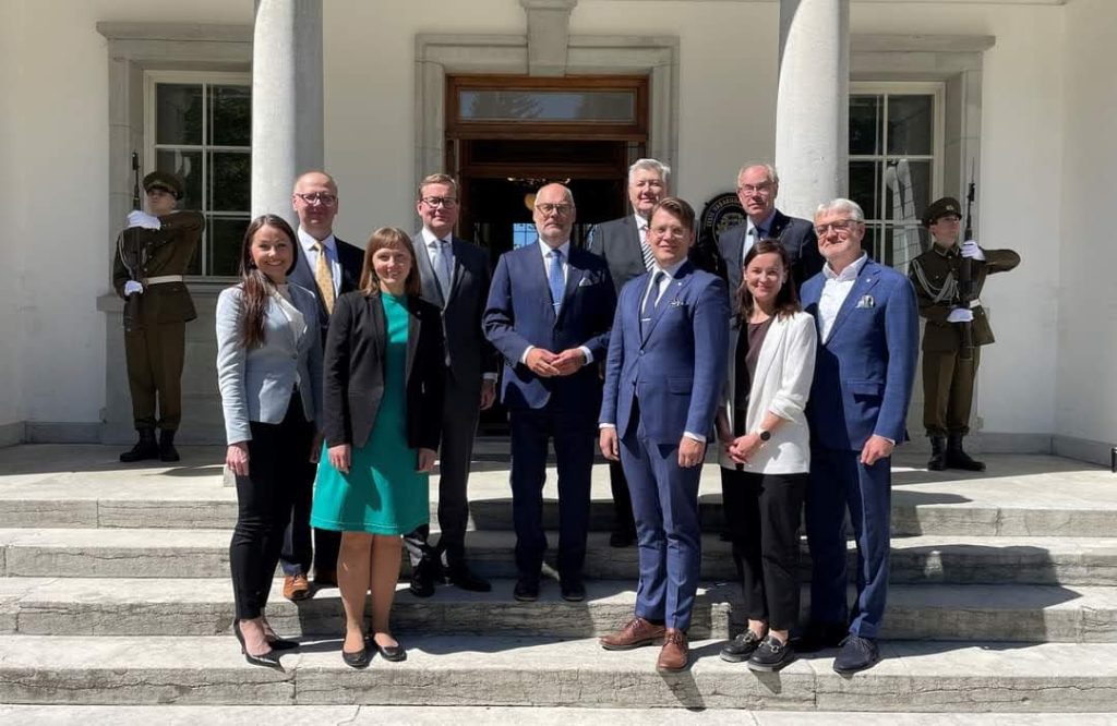 HEAKlubi delegatsiooni kohtumine president Alar Karisega Kadriorus 21.5.2024.